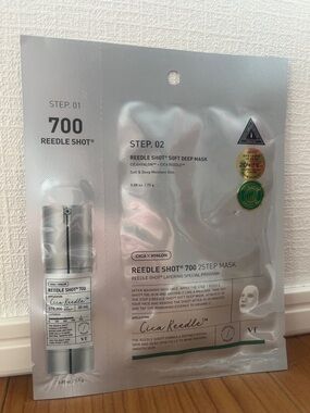 VT Cosmetics Reeedle Shot 700 2-Step Mask — Silver Hydrating Mask